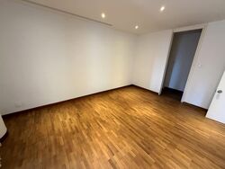 The Colonnade (D10), Condominium #535703231